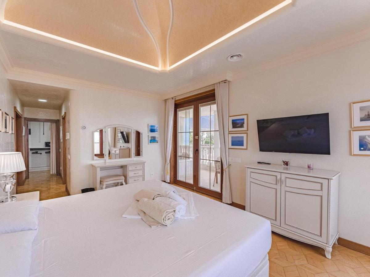 Luxury Villa Nautilus Heated Pool Spa Адехе Экстерьер фото